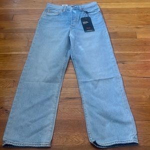 Levi’s Ribcage Straight Jeans